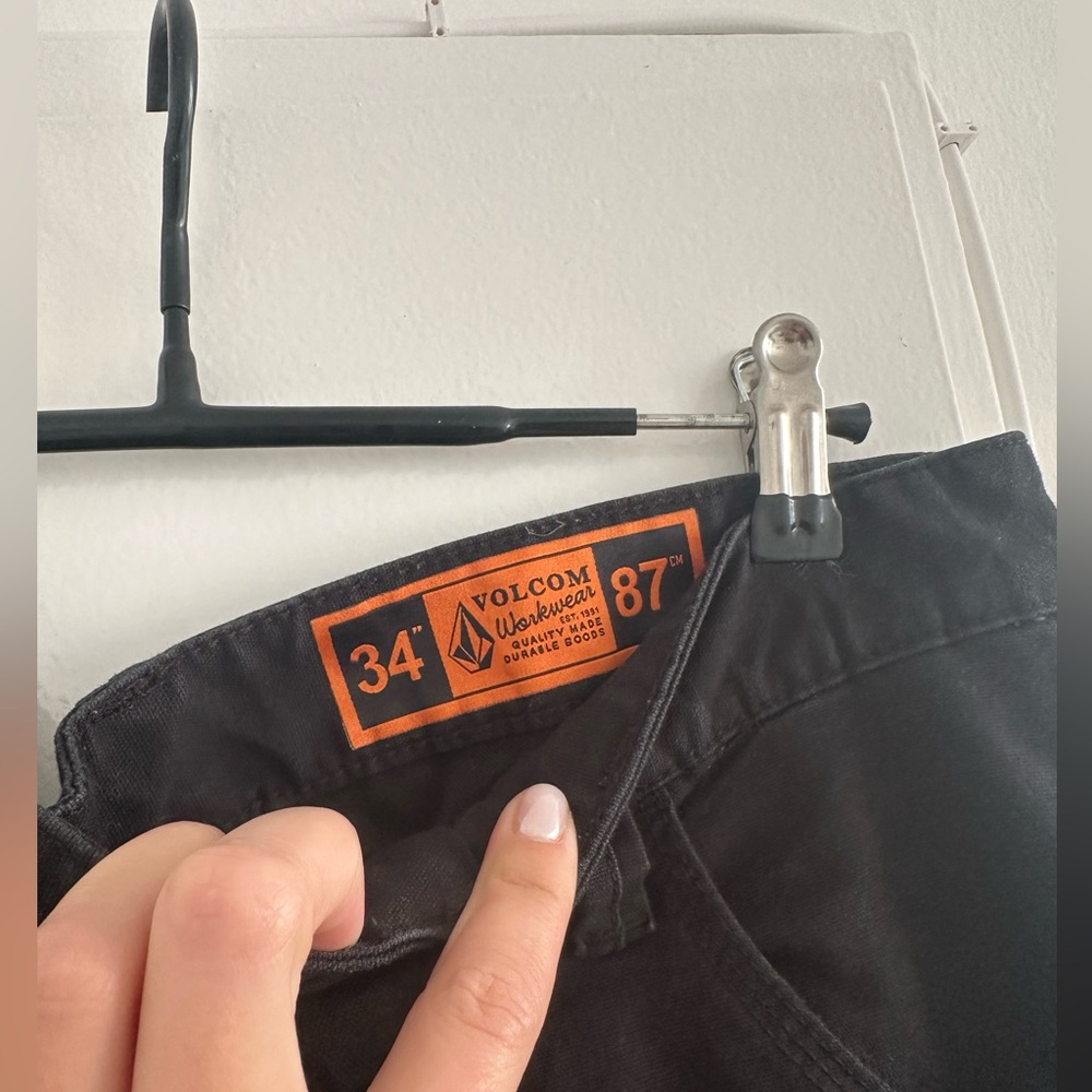 Volcom Cargo Workpants - Picture 5 of 9